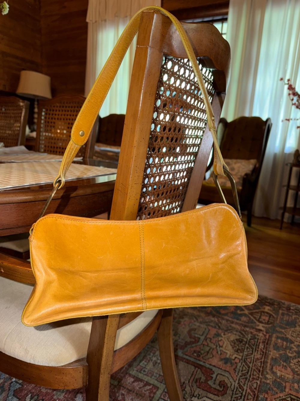 Maxx New York Saffron Yellow Leather Shoulder Bag - Picture 3 of 3